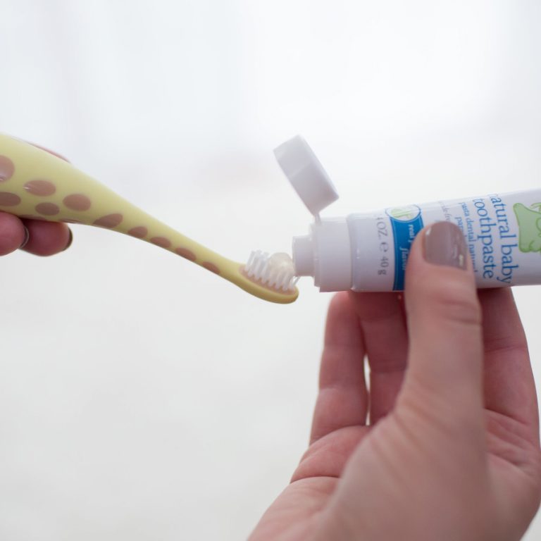 DR BROWNS NATURAL BABY TOOTHPASTE